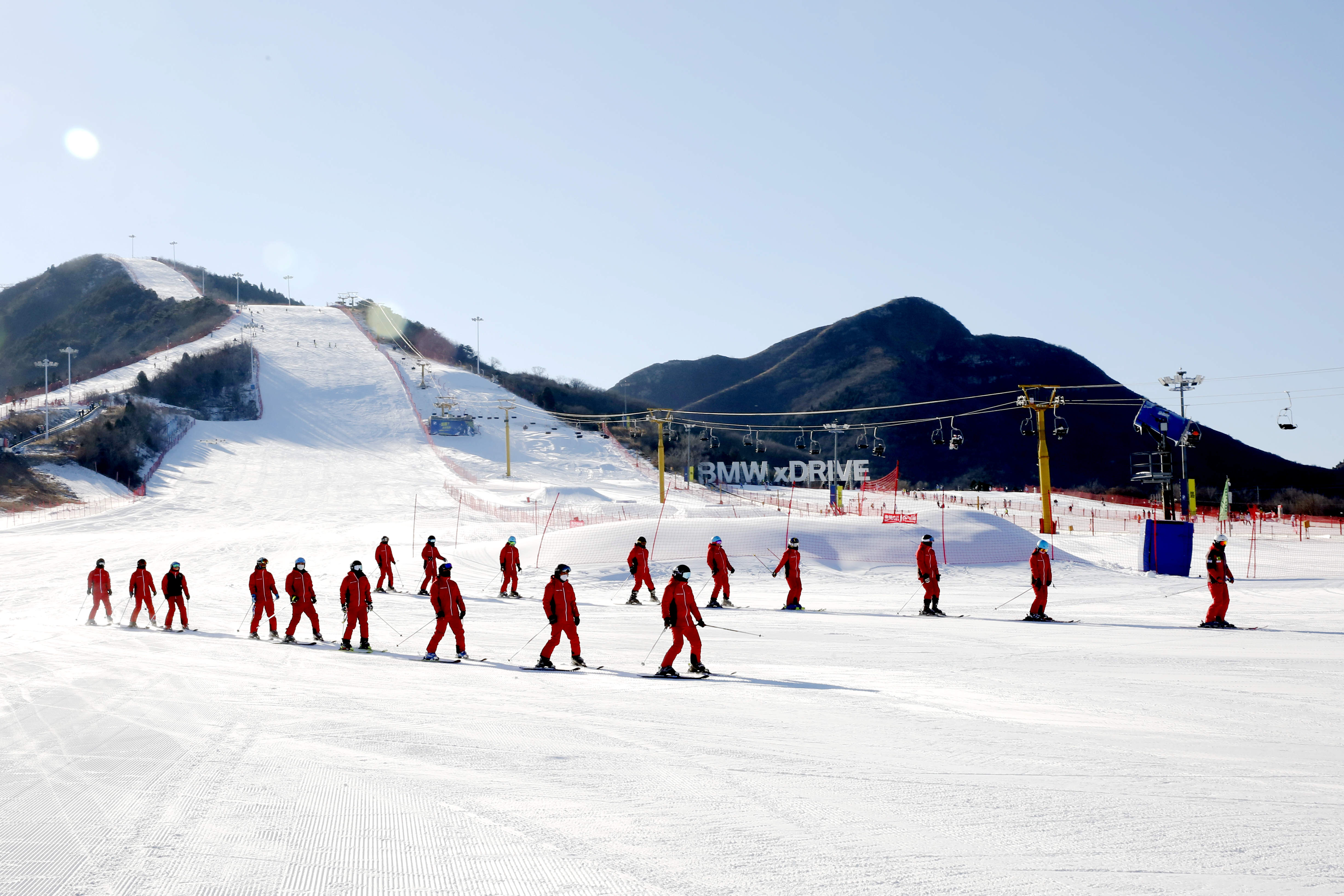 平谷區第十六屆冰雪季開幕：打卡冰、雪、島 體驗多樣冰雪休閑